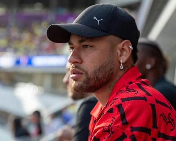 Kisah Neymar Jr Yang Gelisah Saat Hanya Bisa Saksikan Brasil Ditahan