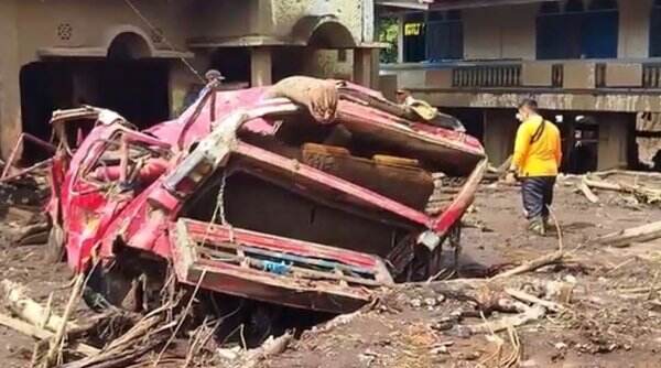 Masa Tanggap Darurat Bencana Di Tanah Datar Sumbar Diperpanjang Hari