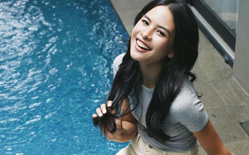 Biodata Dan Agama Maudy Ayunda Artis Cantik Dan Smart Lulusan