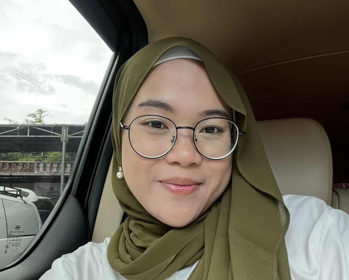 Disha Nabilah Azzahra 