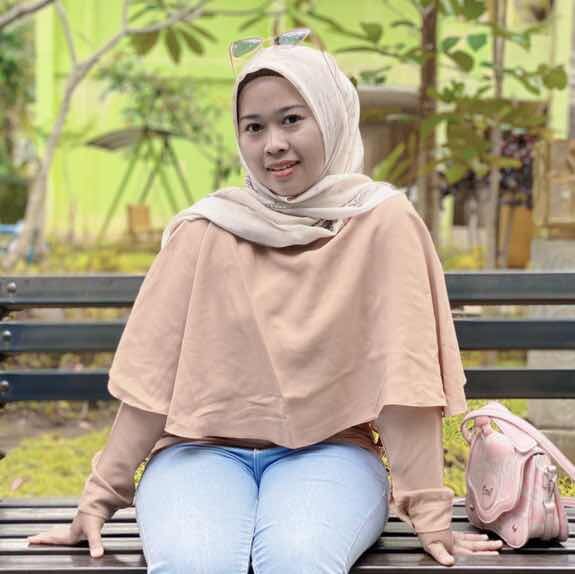 Reni Wulandari 