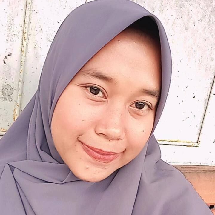 Oktavia Siti Kristiana