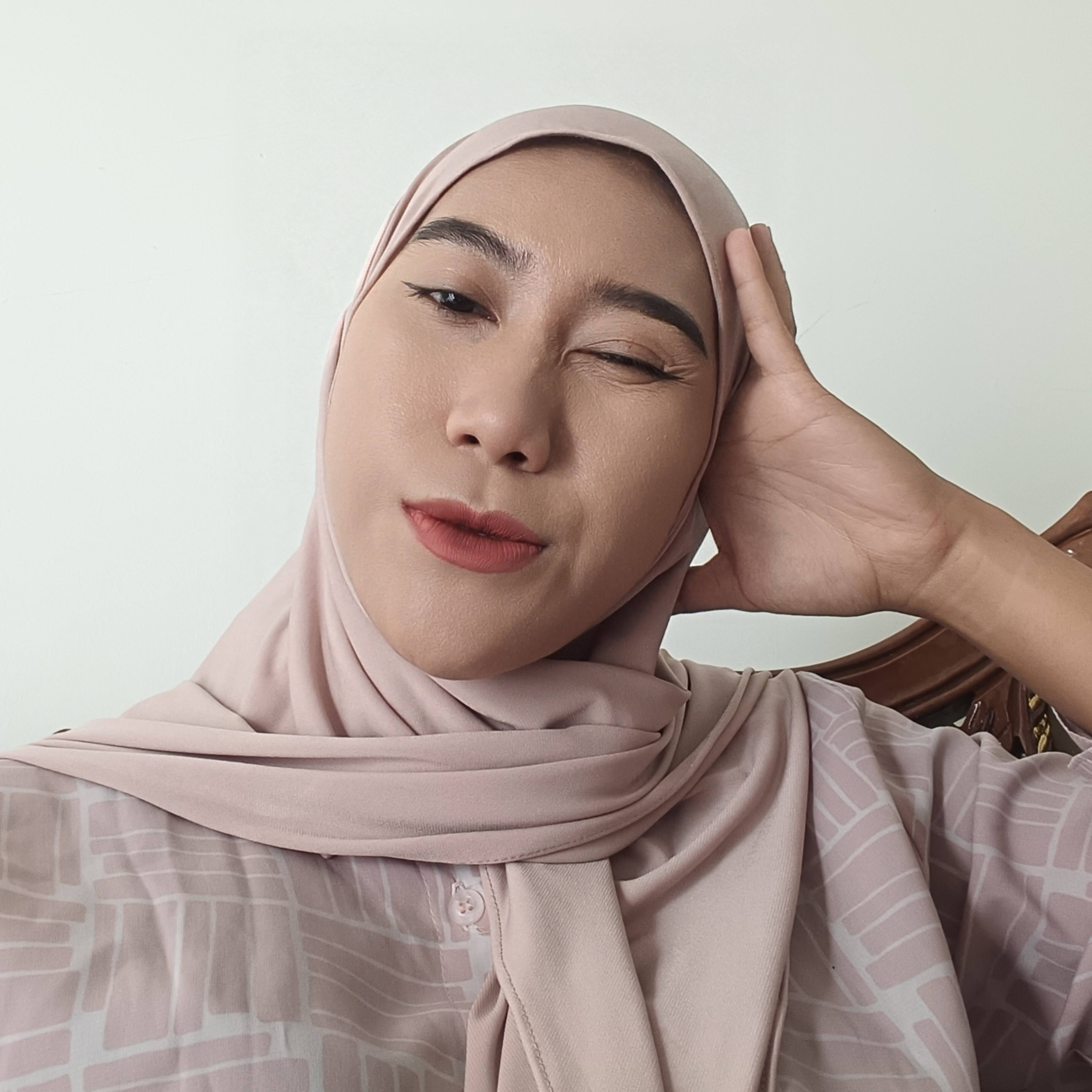 nadhia nur luthfiyani