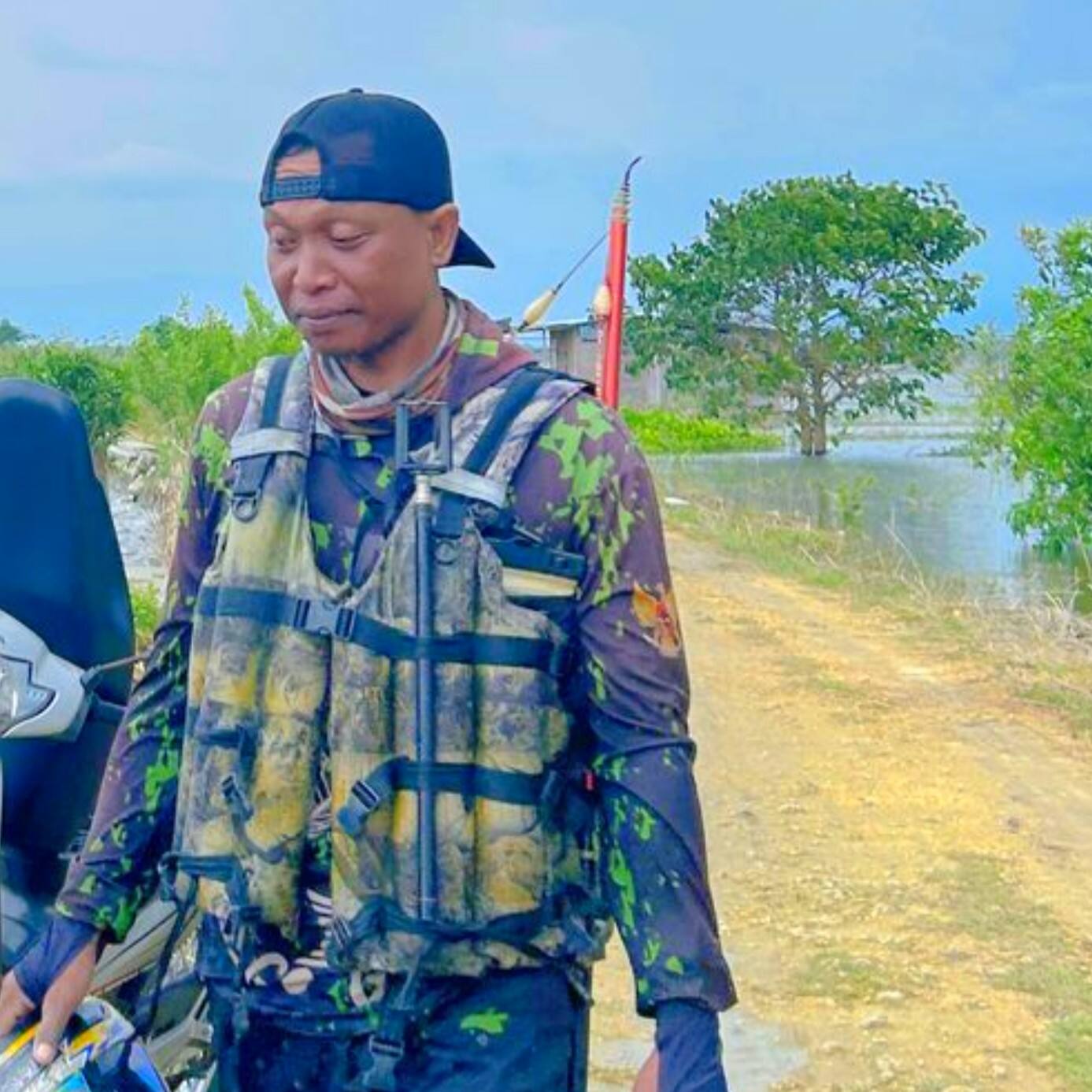 DONI FEBRISARJITO