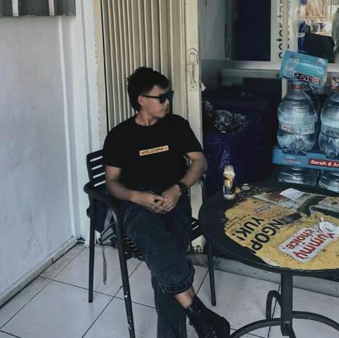 Wandi Surade