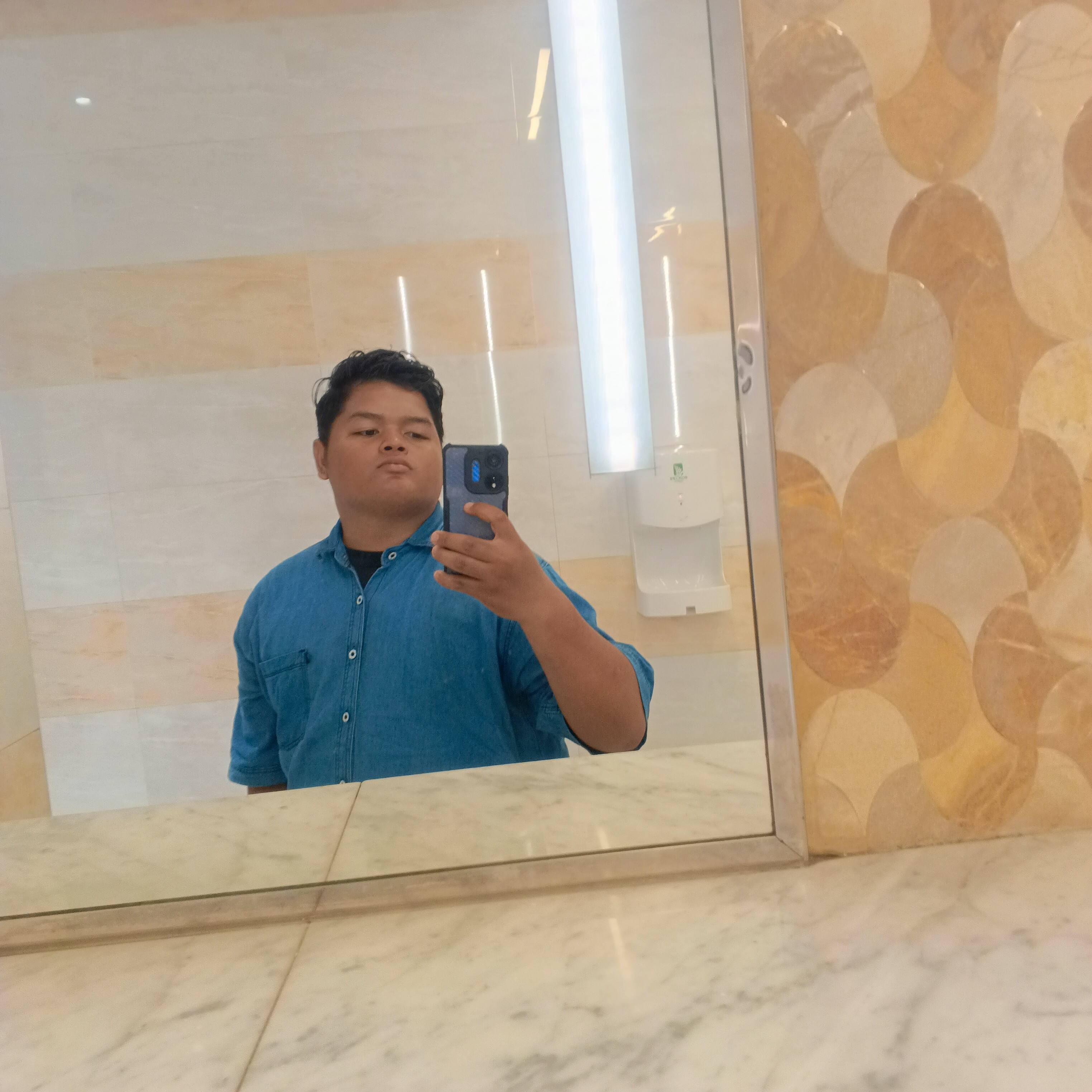 M Habibi Alfarizi