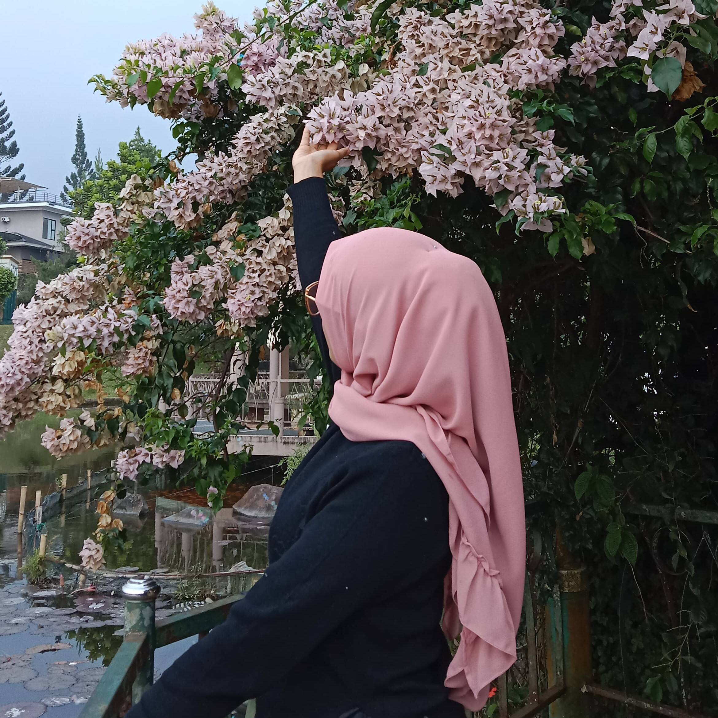 Indri Herdiani
