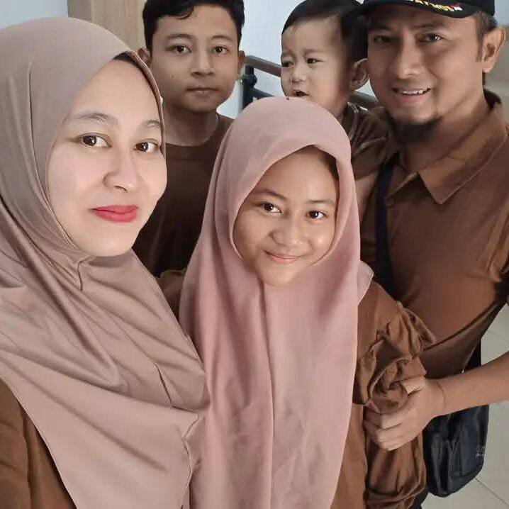 FANS MAMA ANA