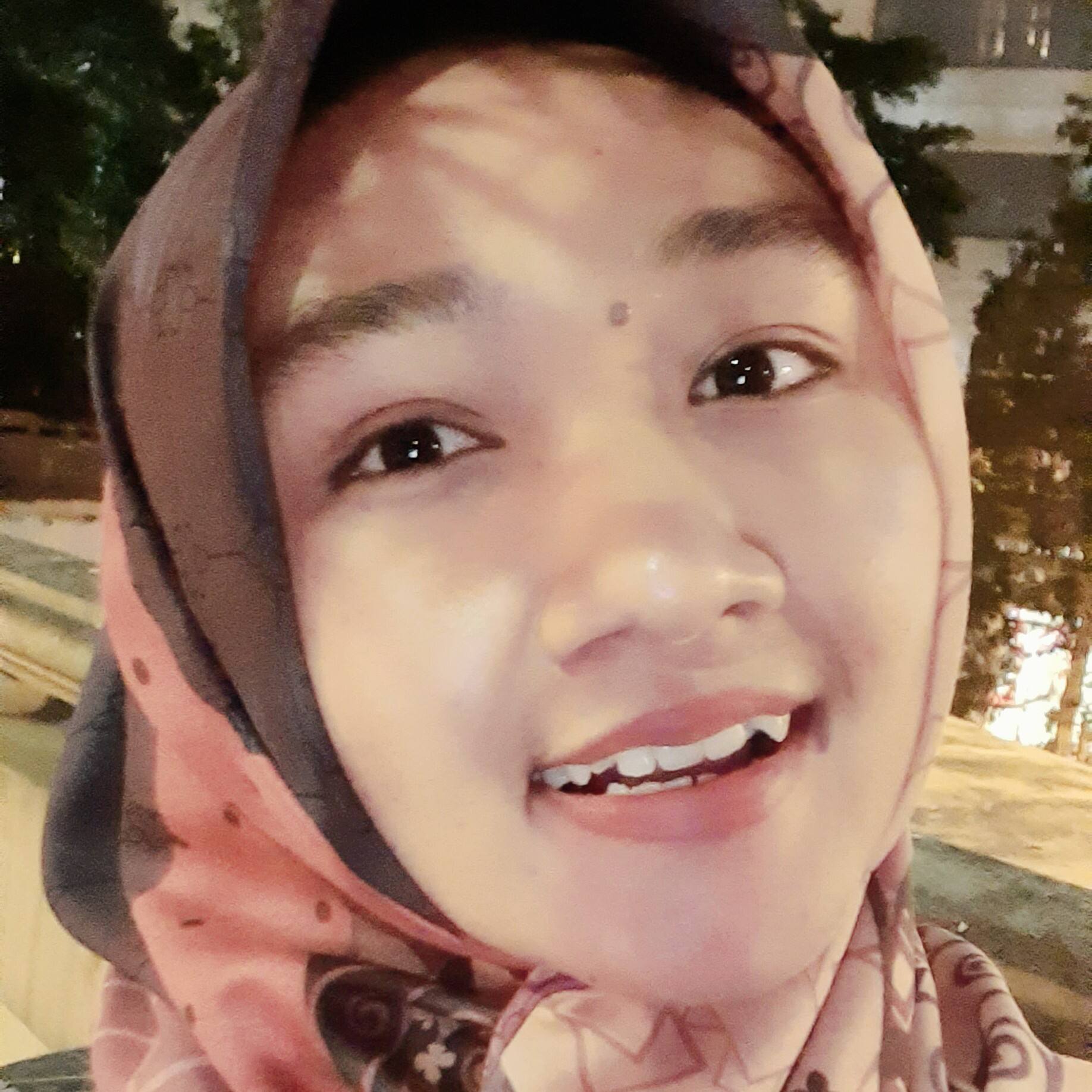 reny hana pertiwi