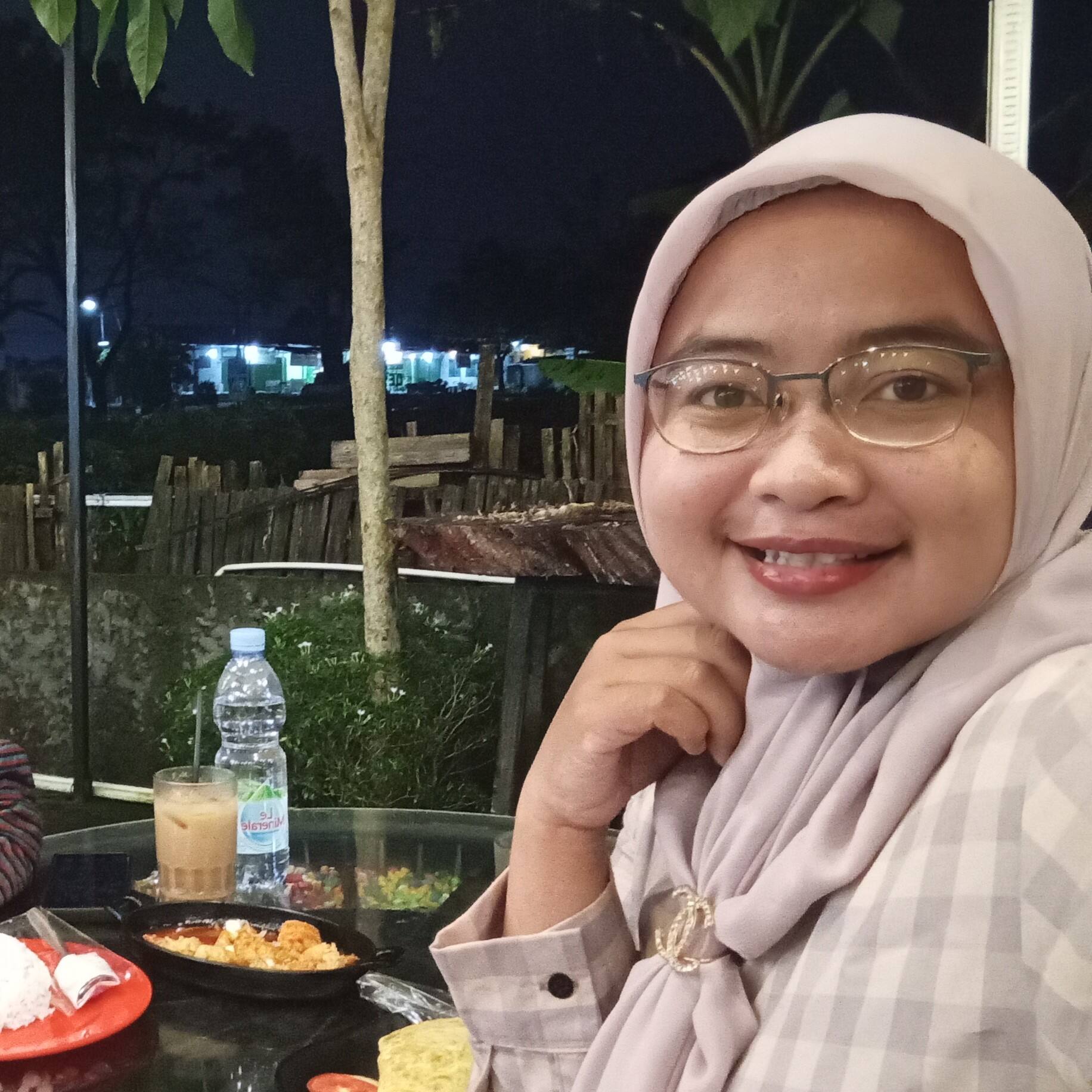 Rusi Andiawati 