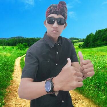 Hendri official