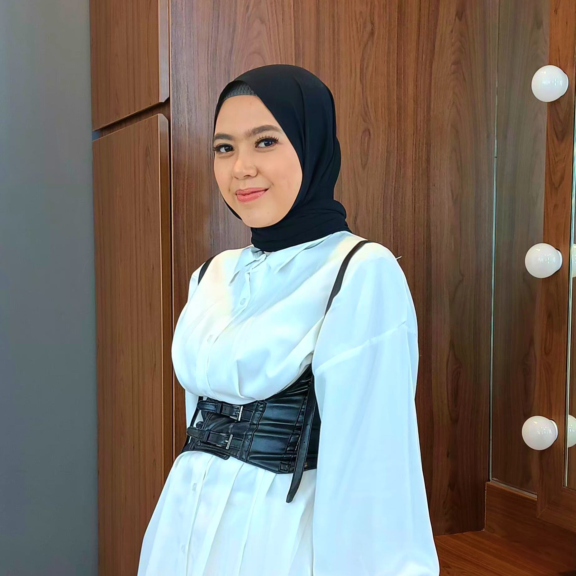Nabila Elok Hisbiyyah