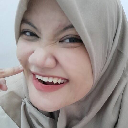 Febri Ayu S
