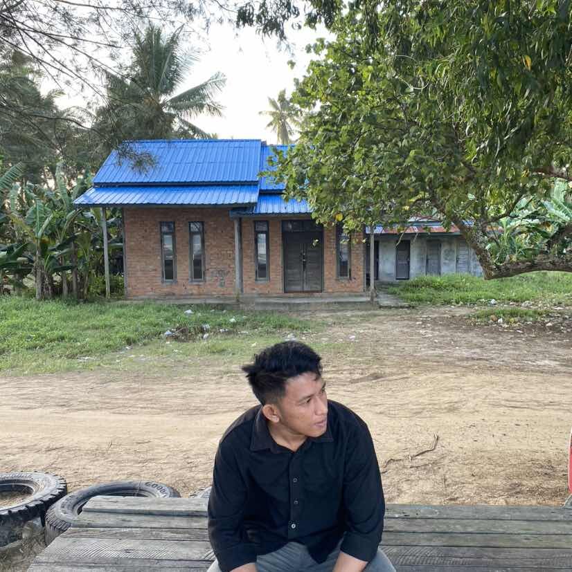 Wawan F