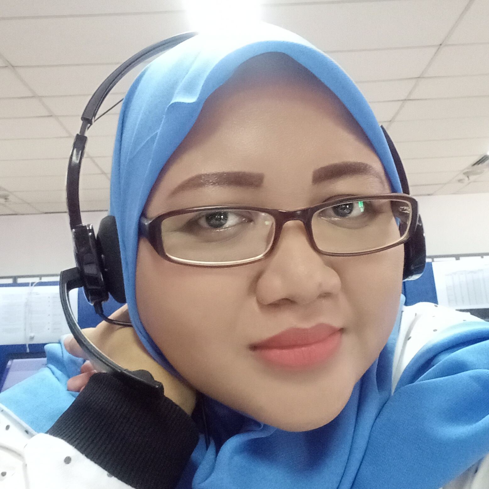 santi ratna hapsari