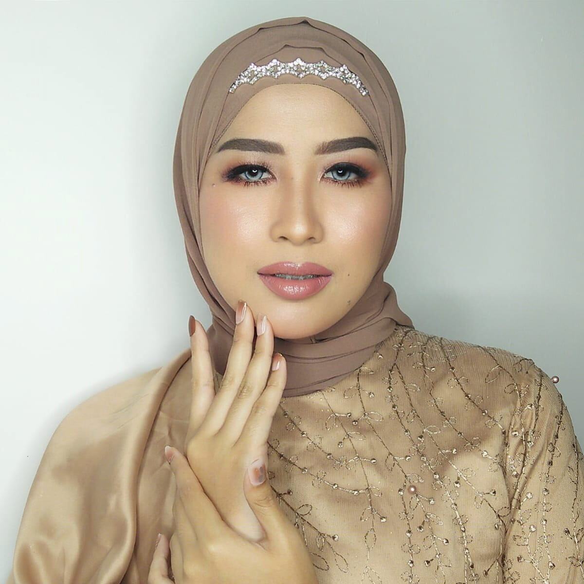 Divy Dwiyana