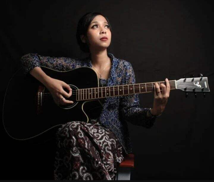 Eka WULAN