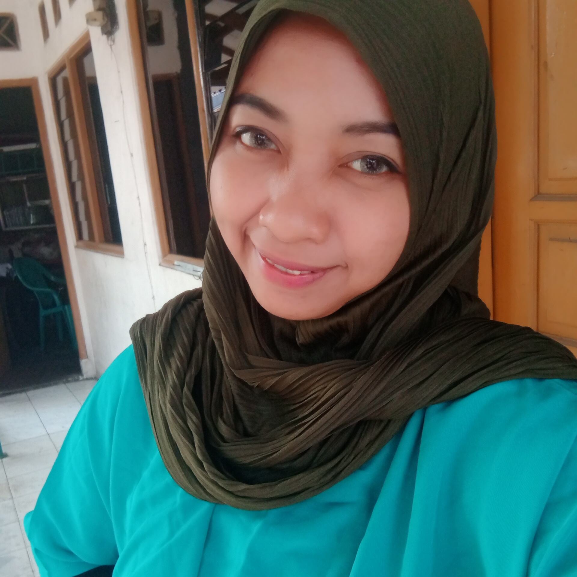 Wenny Pujiutami