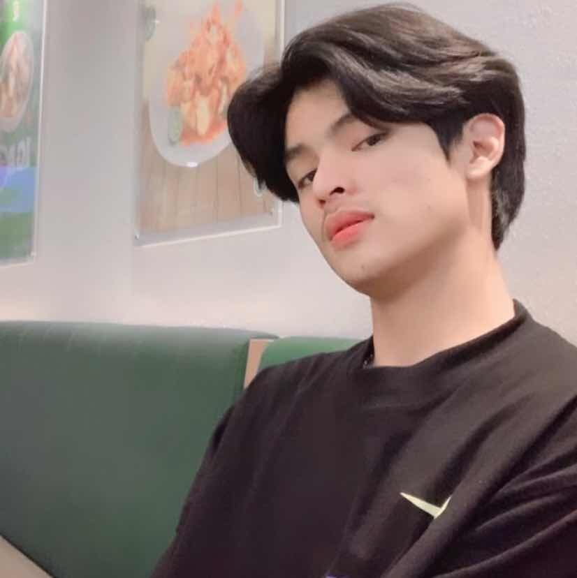 ADITYA WARDHANA OFFICIAL