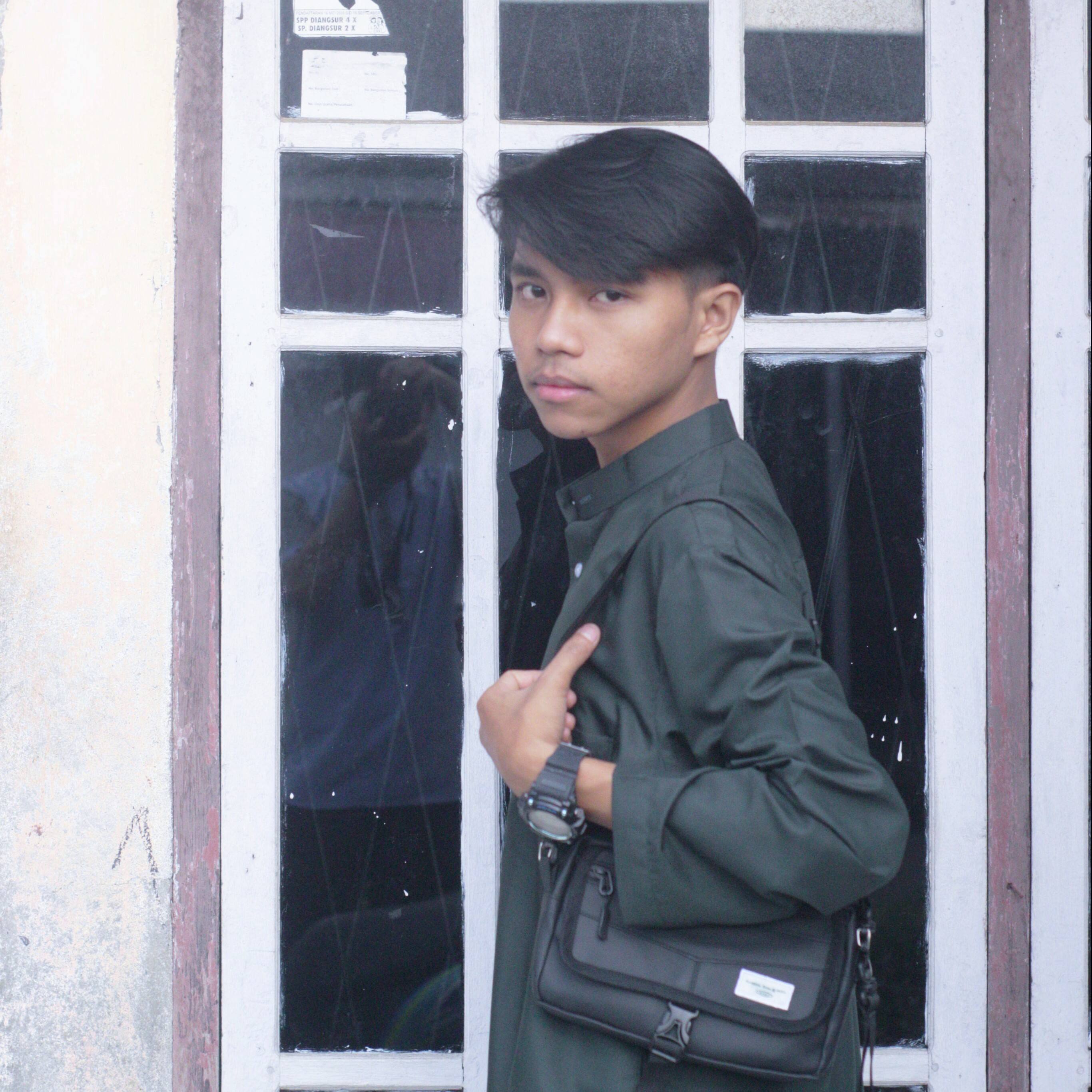 Ibro Rahmatullah Official