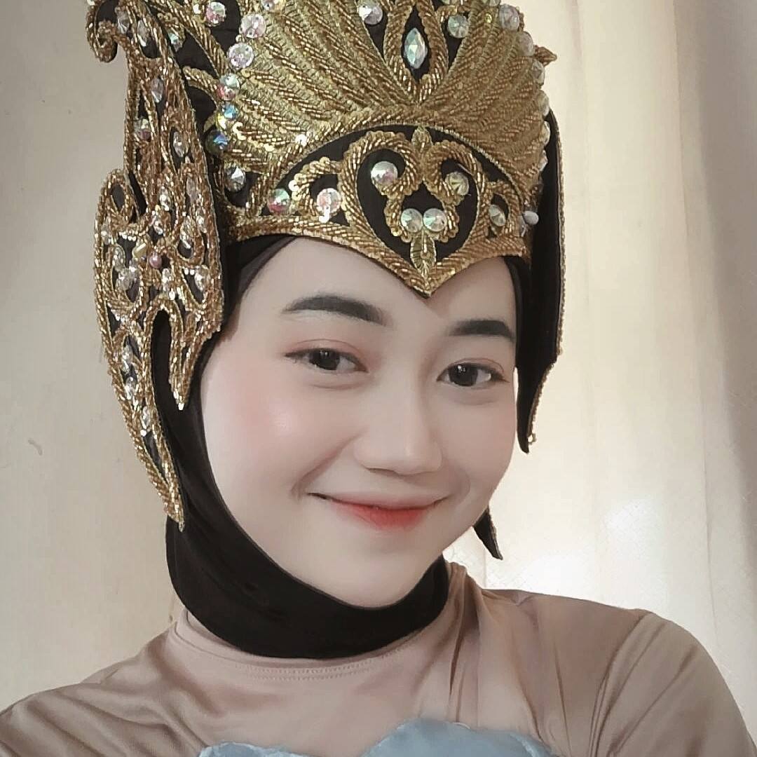 Riva Esya Agustiyani