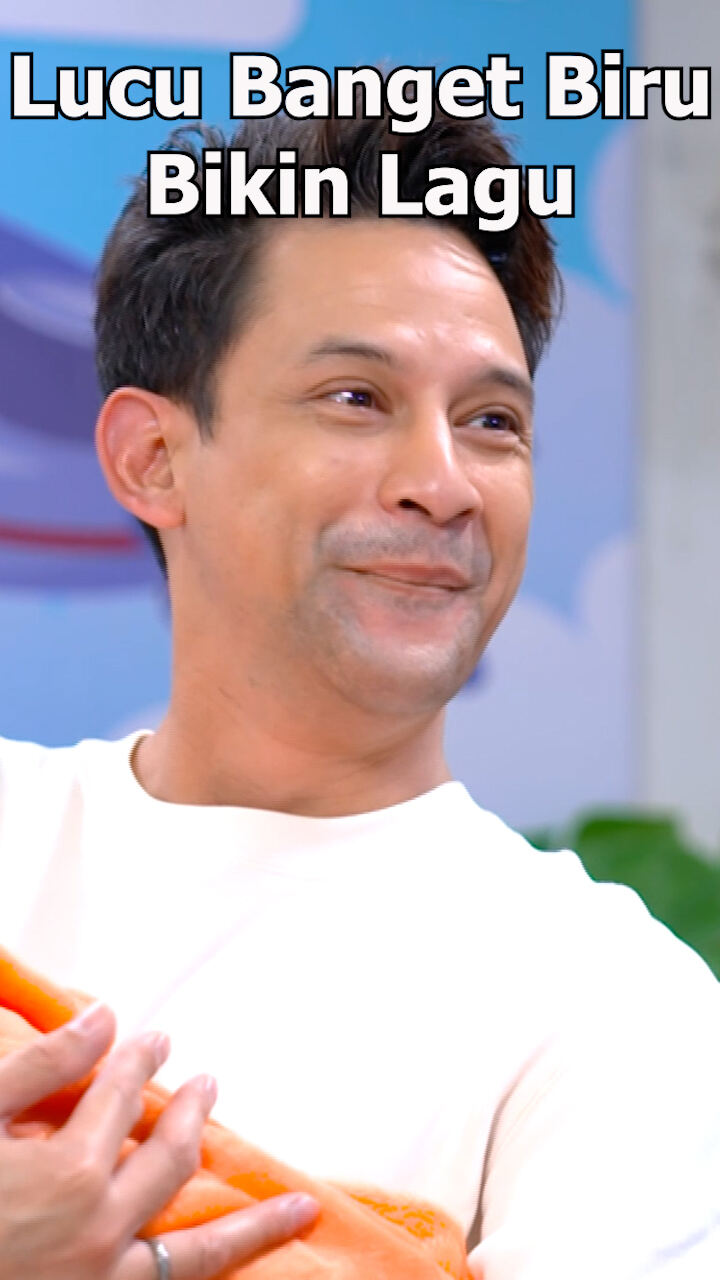 Lucu Banget Biru Bikin Lagu
