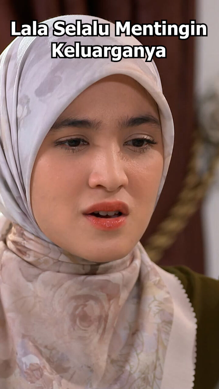 Lala Selalu Mentingin Keluarganya