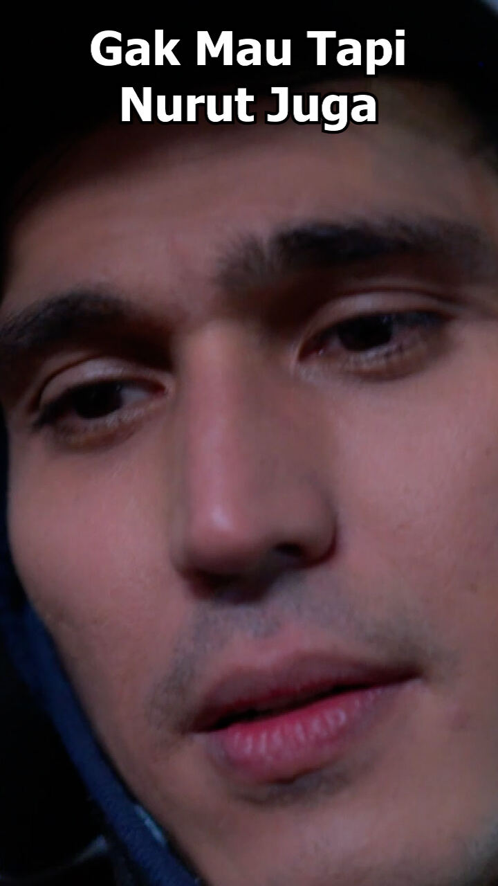 Gak Mau Tapi Nurut Juga