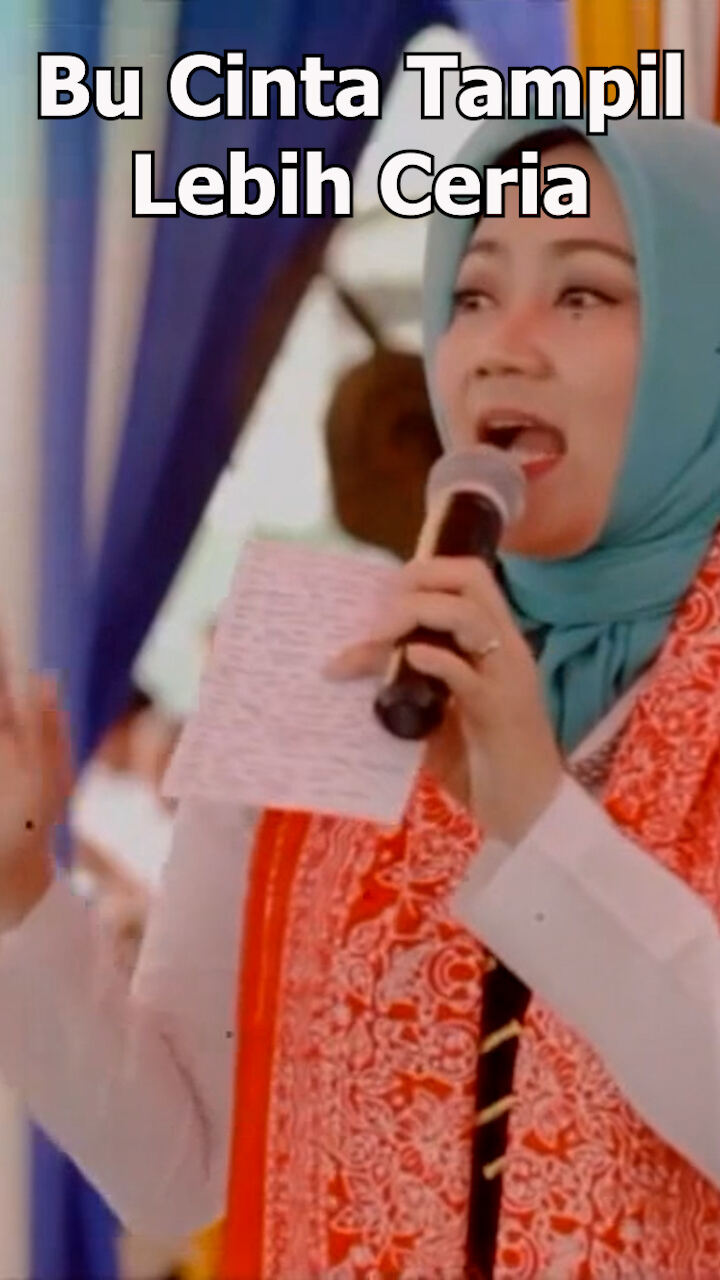 Bu Cinta Tampil Lebih Ceria