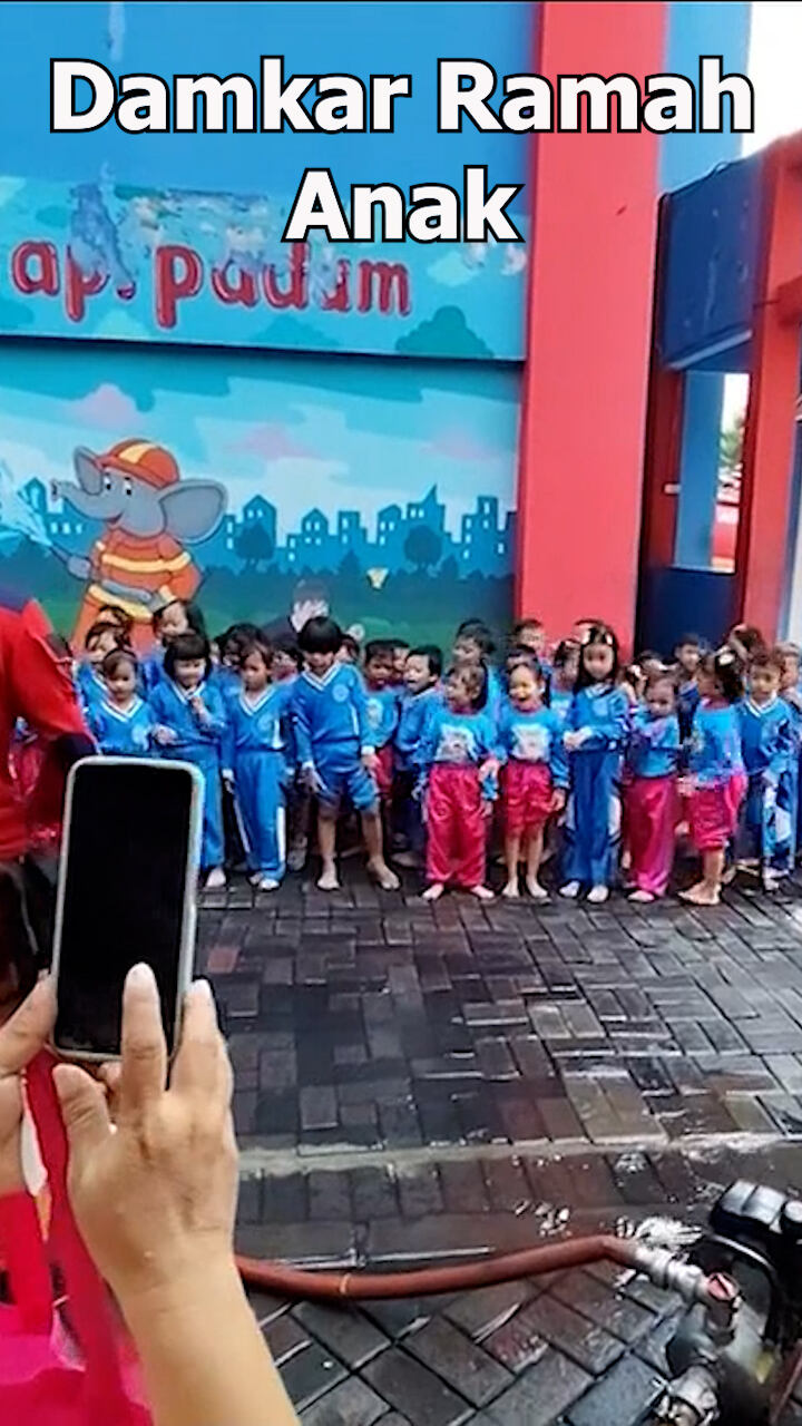 Damkar Ramah Anak