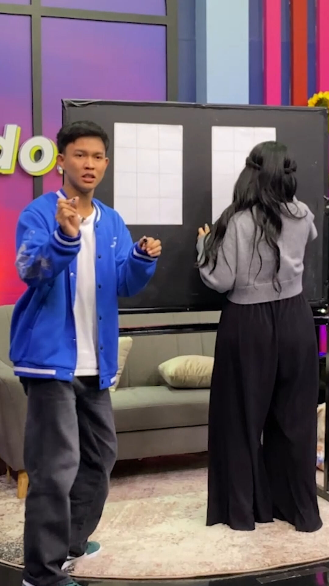Fajar Nyerah Di Challenge Gambar