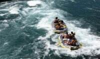 Sungai Aaree Swiss, Jernih, Tenang, Tapi Mematikan untuk yang tak Bisa Berenang