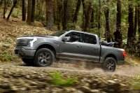 Ford Penuhi Janji Mulai Kirim Pickup Listrik ke Konsumen, Sindir Tesla Cybertruck