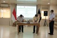 Kemenhub Serahkan Pemanfaatan Lahan Reklamasi kepada PT. Petrokimia Gresik