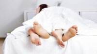 Tips Pijat-Memijat Tubuh Pasangan, Bikin Gairah Seks Meningkat, Cobain!