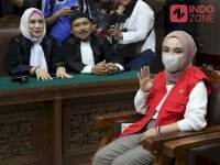 Siap Jalani Sidang Putusan, Medina Zein Berdoa Diberikan Jalan Terbaik