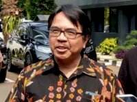 Ade Armando Trending di Twitter Gara-gara Sebut Aremania Penyebab Tragedi Kanjuruhan