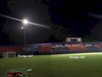 Hii.. Stadion Kanjuruhan Jadi Tempat Angker, Terdengar Suara Suporter Nyanyikan Yel-Yel!
