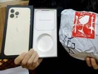Apes! Wanita Ini Beli iPhone 13 Pro Max dari Marketplace, Pas Datang Cuma Box-nya Doang