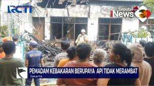 Rumah Dua Lantai Hangus Terbakar