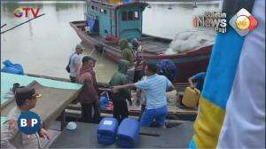Kapal Nelayan Tanpa Nama Di Tanjung Bali