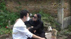 Pemakaman Ibunda Rendi Jhon