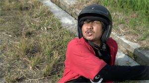 Suparman Reborn 2 Eps. 25 - Waduh, Suparman Hampir Nabrak Orang Nih!