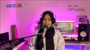 Putri Ariani Menyanyi Di Istana