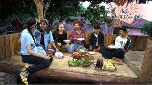 Mencicipi Tradisi Warga Adat Cireundeu - HSB Eps. 194