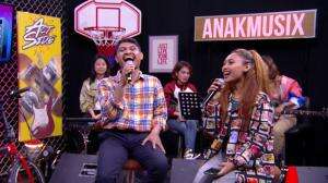 Ola Gak Kuat Main "Sing and Freez"!