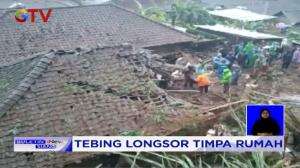 Kampung Warga Tertimpa Longsor