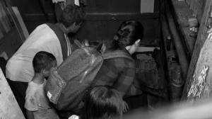 Rumah Pak Undah Tidak Memiliki Lantai - Bedah Rumah Eps. 663