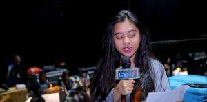 Ziva Baca Lirik Lagu Apa Baca Puisi Sih Nih?!