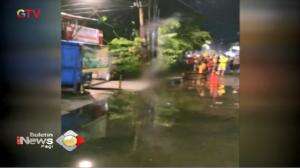 Seorang Ibu Kesetrum di Pinggir Jalan Cilincing Jakarta Utara